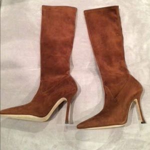 Manolo Blahnik suede boots cognac brown